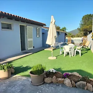 Casa vacanze Casetta Indipendente Nella Natura Gallurese, Padru