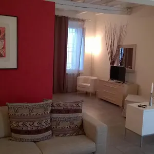 Agora Residenza 3*, Mantua Italien